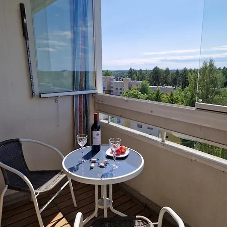 Big With Balcony In A Shared In The Center Of *